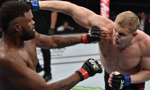 Российский тяжеловес за две минуты нокаутировал американца на турнире UFC. Видео