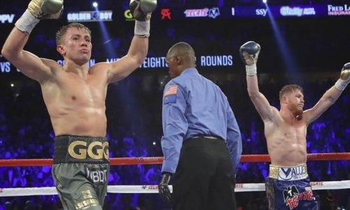 «Уже было с Головкиным». «Канело» получил плохие вести о судействе боя с Ковалевым