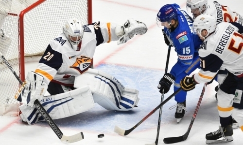 Экс-игрок сборной Казахстана озвучил главную причину поражения «Барыса» от «Металлурга»