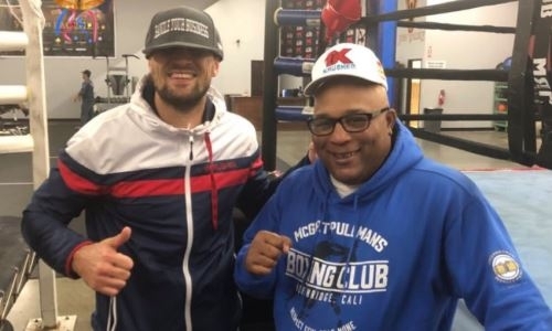 «Надерем задницу». Тренер Алимханулы рассказал о тактике Ковалева на бой с «Канело»