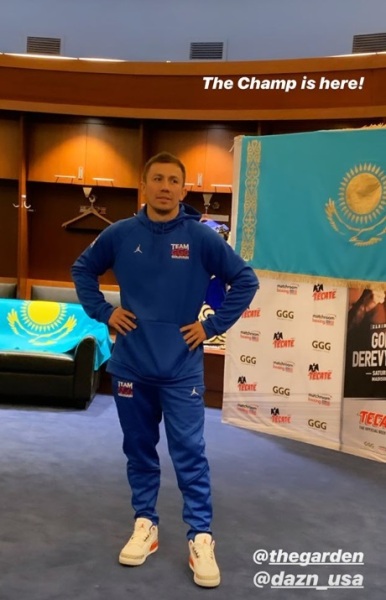 «Чемпион здесь». Головкин сфотографировался прямо перед боем с Деревянченко