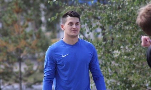 «Хочу попробовать свои силы в КХЛ». Капитан казахстанского клуба — о выступлениях на международном уровне