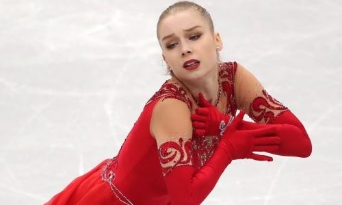Две известные фигуристки вслед за Турсынбаевой снялись с этапа Гран-при в Китае