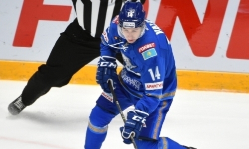 «Не за три копейки». Известный эксперт призывает «Барыс» искать замену форварду