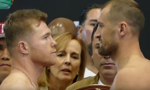 «Канело» и Ковалев провели финальную дуэль взглядов перед боем за титул WBO. Видео