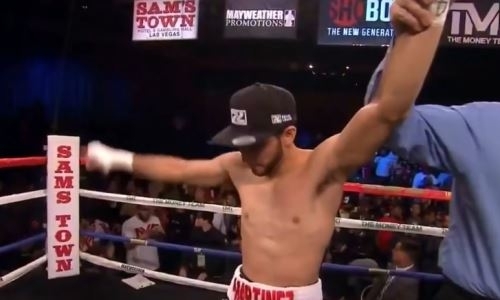 Американский проспект «двоечкой» на 21 секунде боя нокаутировал филиппинца. Видео