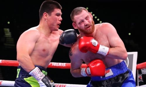 Узбекский обидчик Алимханулы поразил мощным нокаутом в андеркарде «Канело» — Ковалев. Видео