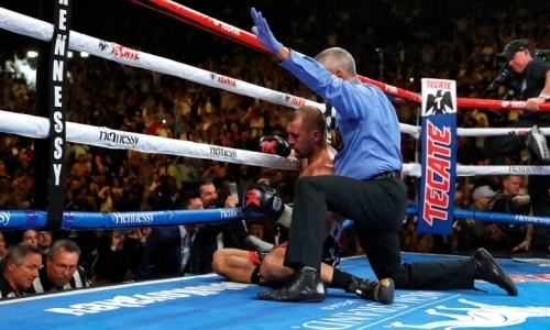 Ковалёв госпитализирован после боя с «Канело». Подробности