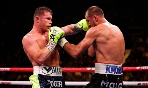 The Ring сравнил бои «Канело» с Головкиным и Ковалевым и выбрал лучший