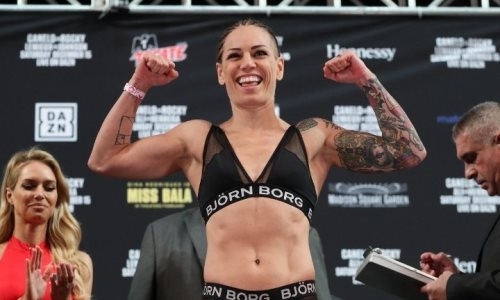 Несостоявшаяся соперница Шариповой проведет объединительный бой