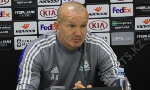 «Я уже сказал пару слов команде». Роман Григорчук заинтриговал заявлением перед матчем с «АЗ Алкмар» в Нур-Султане