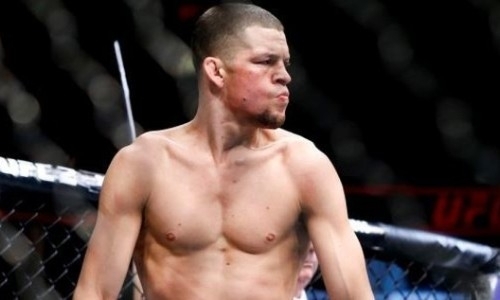 «Кто сказал?». Популярный боец UFC передумал завершать карьеру после нокаута