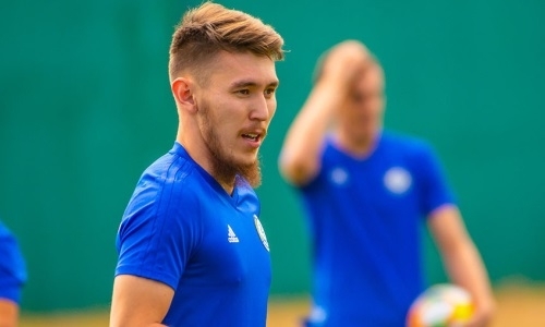 Нападающий сборной Казахстана рассказал о своей травме и целях на матчи отбора ЕВРО-2020