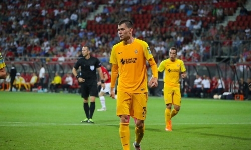 Боранбаев сделал заявление об уходе двух игроков из «Кайрата»