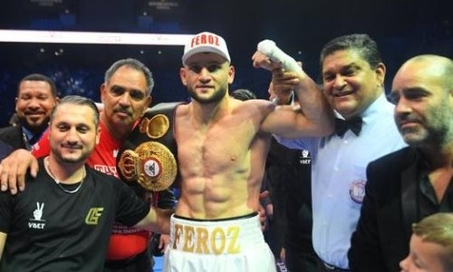 Тренировавшийся с Головкиным чемпион мира нокаутировал претендента на титул в весе Шуменова