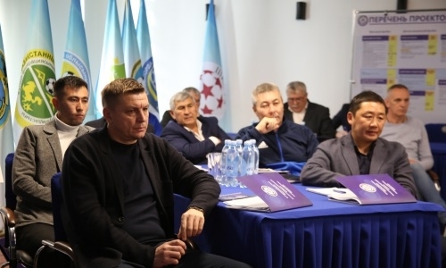 В КФФ состоялось совещание по детско-юношескому футболу