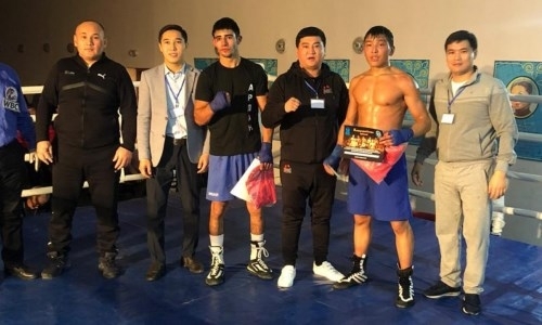 Девять побед. Боксеры-профессионалы из Алматы прошли обкатку перед большими боями
