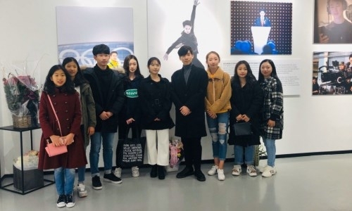 Корейские фигуристы почтили память Дениса Тена