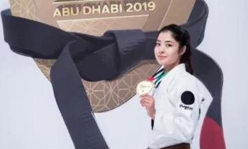 Казахстанцы допели гимн акапелла на чемпионате мира по джиу-джитсу в Абу-Даби. Видео