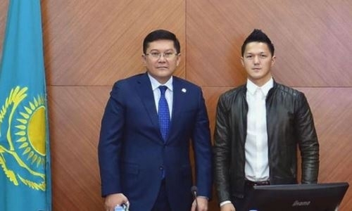 Казахстанский боксер-полицейский из Нью-Йорка встретился с акимом Шымкента