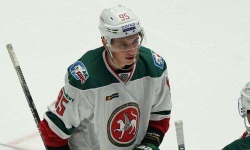 «Нам припомнили 1:6 в межсезонье». Форвард «Ак Барса» рассказал о мести «Барысу»