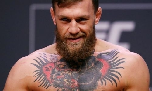 Возвращение Макгрегора в UFC 18 января оказалось под угрозой срыва. Названа причина 