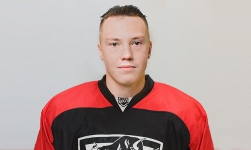 Российский клуб ВХЛ подписал защитника «Сарыарки»