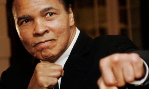 Вдова Мохаммеда Али назвала величайшего боксера в истории. И это не ее бывший муж