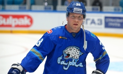 Ещё один легендарный игрок «Барыса» анонсировал своё возвращение. Видео