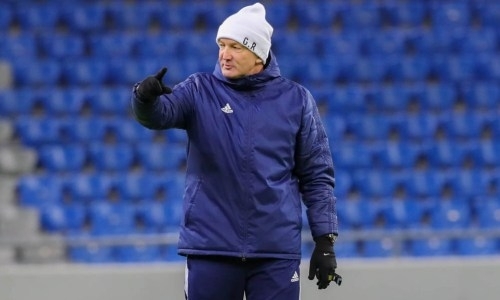 «Говорить про неуважение здесь неуместно». Роман Григорчук о матче с «МЮ», его составе, отсутствии Томасова и приемлемом результате