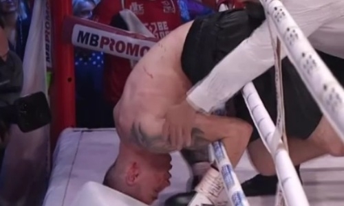 Непобежденный проспект вышвырнул экс-соперника Энтони Ярда за канаты. Видео нокаута