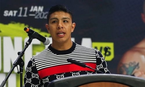 «С большими парнями». Промоутер чемпиона мира озвучил его планы в весе Головкина