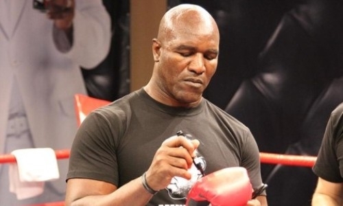 «Альварес проигрывал». Легендарный Холифилд удивил мнением о бое «Канело» — Ковалев