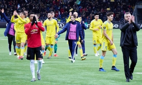 «Новое дно». Фанаты «Манчестер Юнайтед» в замешательстве от поражения «Астане» и выделяют ее лидера