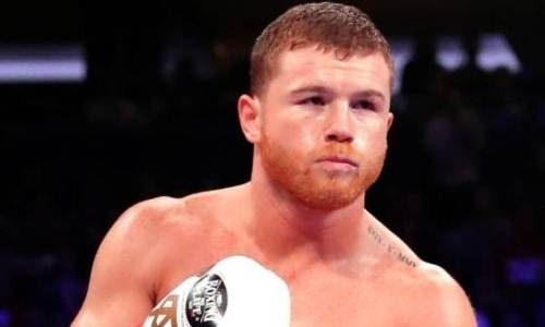 «Канело» отказался от одного из титулов чемпиона мира