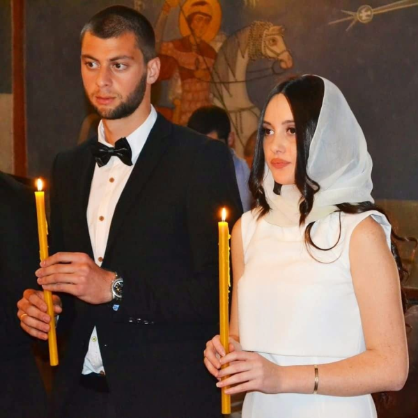 «Единственное, что мне очень не нравится в Казахстане — плохое отношение болельщиков к футболистам». Жена легионера о стране, критике и КПЛ