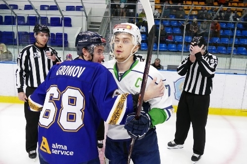 Видеообзор матча ВХЛ «Торпедо» — «Горняк» 5:2