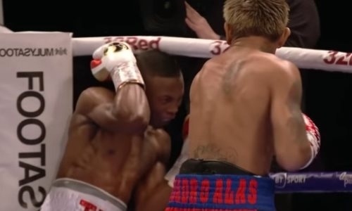 Чемпиона мира WBO сенсационно нокаутировали в третьем раунде и забрали титул. Видео