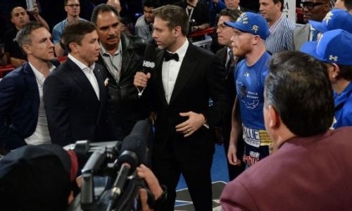 «Упускает шанс». Головкину указали на серьезную ошибку и привели в пример «Канело»