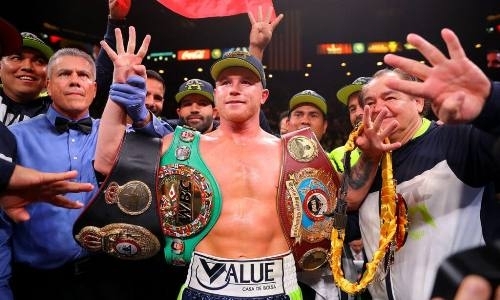 Головкин-то есть? Инсайдер назвал имена двух возможных соперников «Канело» на следующий бой