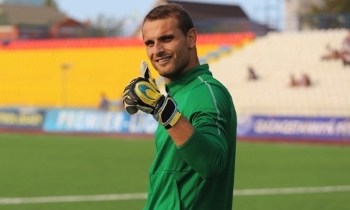 «Нелепые мячи? Это часть той работы, которую я делаю». Помогший «Атырау» вылететь из КПЛ голкипер о путешествиях во времени и приспособляемости