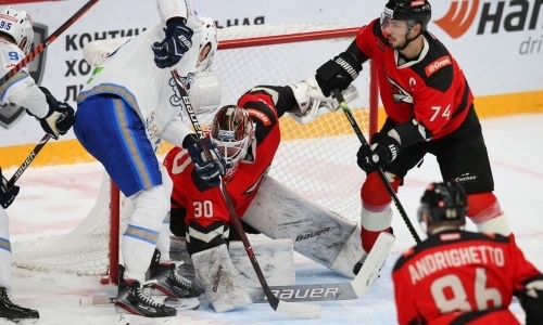 «Лучшее большинство в лиге». Российское СМИ хвалит «Барыс» и ругает «Авангард» за «слив»