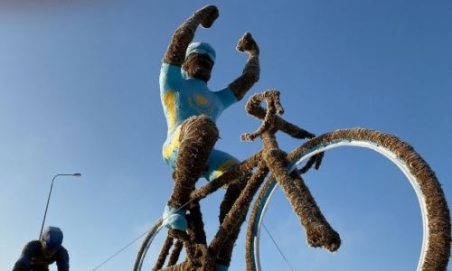 Винокурова представили в необычном образе на севере Казахстана