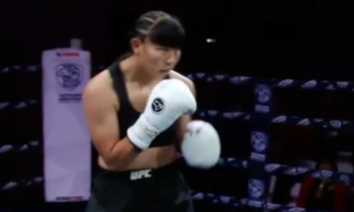 Казахстанская боксерша вернется на ринг после поражения в дебютном профи-бою