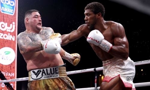 «Жирная свинья». Глава Top Rank жестко раскритиковал Руиса за реванш с Джошуа