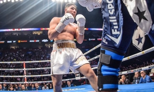 «За титул чемпиона мира». Промоутер Садриддина Ахмедова гарантировал ему грандиозное будущее