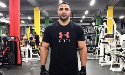 Непобежденный казахстанский тяжеловес продолжает подготовку к возвращению на ринг