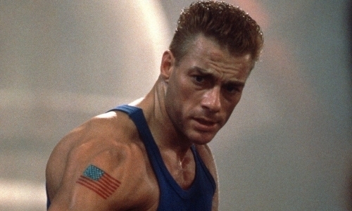 «Упал на колени и зарыдал». Российский кикбоксер раскрыл подробности конфликта Жан Клода Ван Дамма с экс-чемпионом UFC