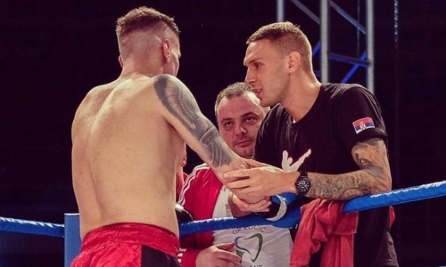 «Полтора года не занимался кикбоксингом...». Как Дугалич в ринге грека ушатал
