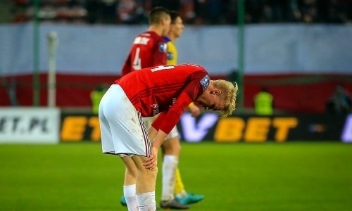 Европейский клуб игрока сборной Казахстана покинул последнее место в чемпионате